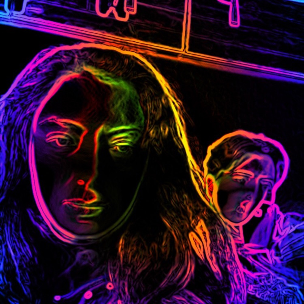 Meet your Posher, Alma